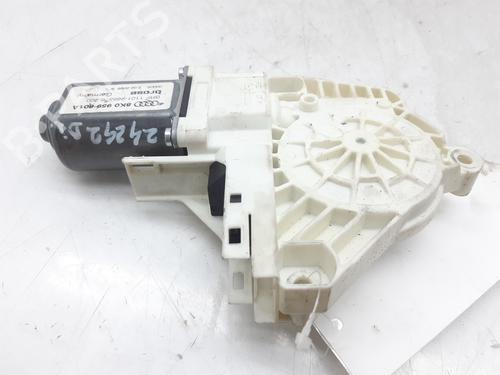Used Left front window motor AUDI A4 B8 Avant (8K5) [2007-2017]  7699736