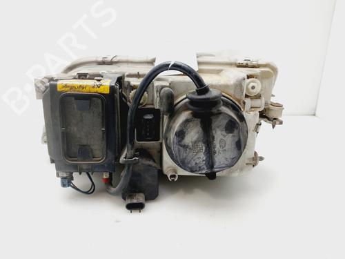 Right headlight VOLVO V40 Estate (645) 1.8 i | BP28374687C29 