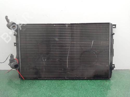 Used Water radiator Water radiator SEAT ALTEA XL (5P5, 5P8) [2006-2015] 40077255 40077255