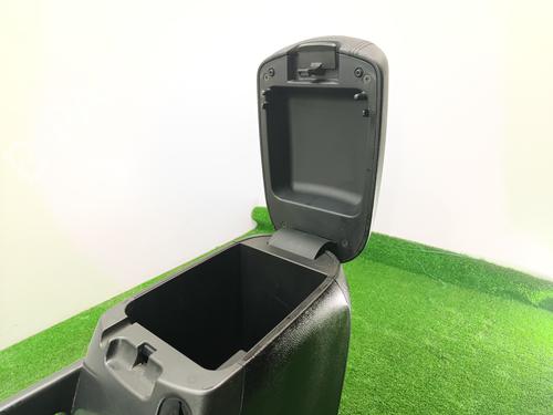 Armrest / Center console KIA SPORTAGE III (SL) 1.7 CRDi | BP28319854I20 