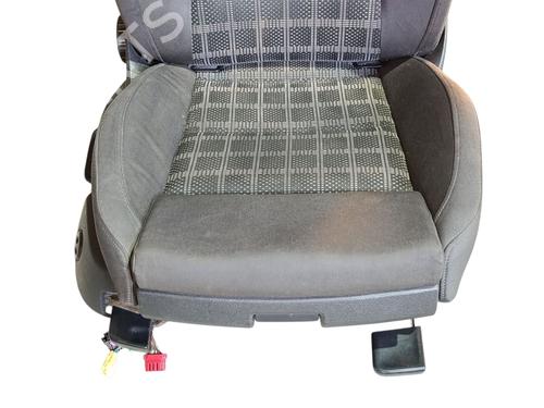 Right front seat AUDI A4 B8 Avant (8K5) | BP36938732C16 - Image 7