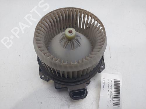 Used Heater blower motor TOYOTA RAV 4 III (_A3_) 2.2 D 4WD (ALA30_, ALA30R) (136 hp) 17900456