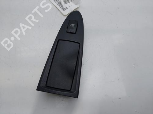 Used Left rear window switch FIAT CROMA (194_) 1.9 D Multijet (194AXC1B, 194AXC12) (150 hp) 15527714