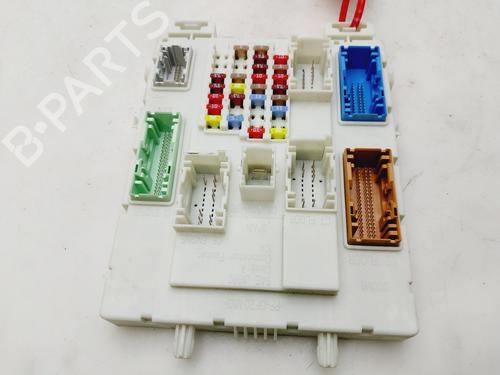 Fuse box VOLVO V40 Hatchback (525) | BP30353553E1