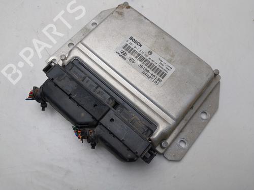 Engine control unit (ECU) HYUNDAI H-1 / STAREX Bus (A1) 2.5 CRDi | BP35812028M57 - Image 4