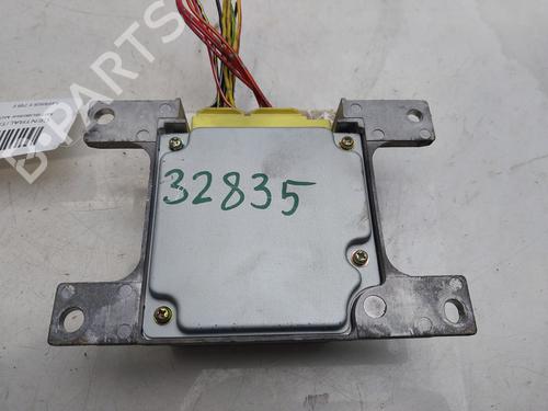 Used ECU airbags MITSUBISHI PAJERO III (V7_W, V6_W) 3.2 Di-D (V68W) (160 hp) 17119643