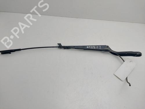 Used Front windshield wiper arm Front windshield wiper arm 34138520 34138520