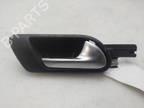 Used Rear right interior door handle Rear right interior door handle 38600939 38600939