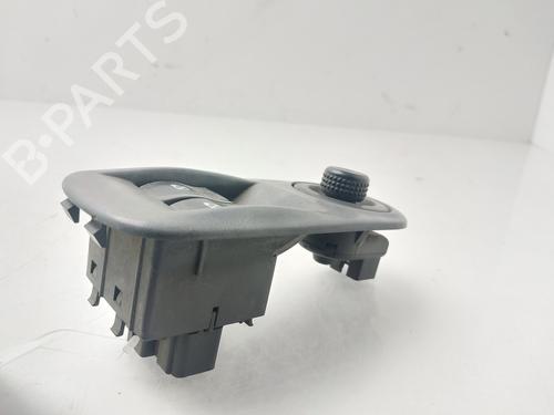 Left front window switch RENAULT TRAFIC II Bus (JL) | BP31885132I27