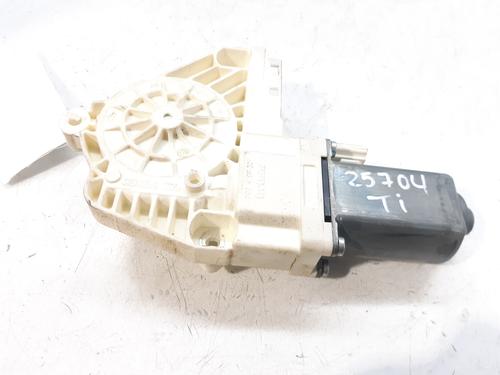 Left rear window motor LAND ROVER DISCOVERY III (L319) 2.7 TD 4x4 | BP8648401E23 