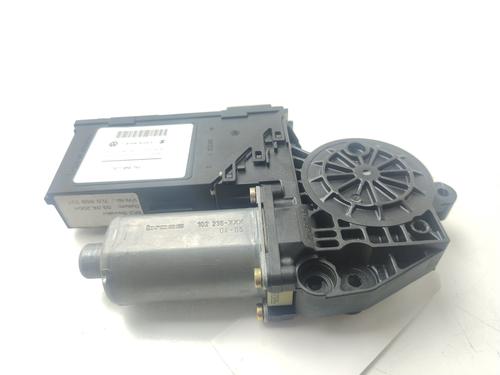 Motor do elevador de vidro frente esquerdo VW TOUAREG (7LA, 7L6, 7L7) 2.5 R5 TDI (174 hp) 30863408