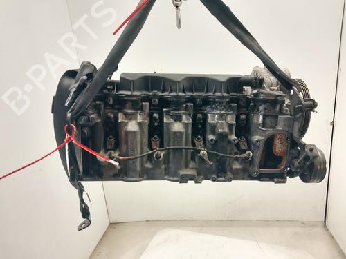 Used Cylinder head Cylinder head 37723723 37723723