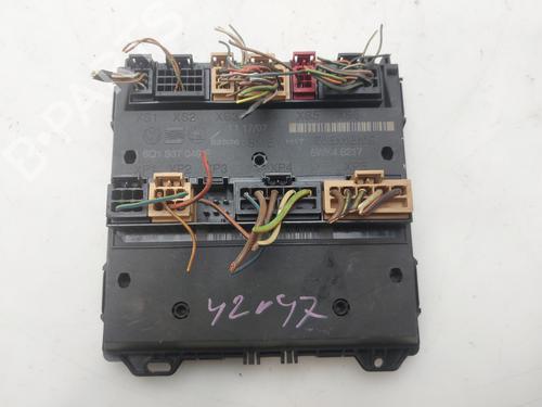 Used Electronic module Electronic module SEAT CORDOBA (6L2) 1.9 TDI (100 hp) 36677612 36677612