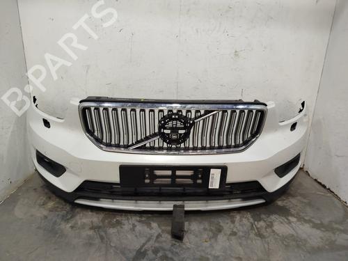 Used Front bumper VOLVO XC40 (536) [2017-2025]  30670125