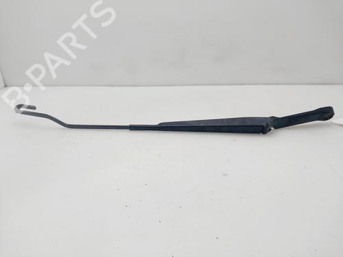 front-windshield-wiper-arm-vw-golf-iv-1j1-1997-1998-1999-2000-2001-2002-2003-2004-2005-2006-2007-2008-32154563 main image