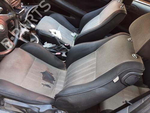 Højre foran tåkelykt ALFA ROMEO 147 (937_) 1.9 JTDM 8V (937.AXD1A, 937.AXU1A, 937.BXU1A) | BP10414543C31 