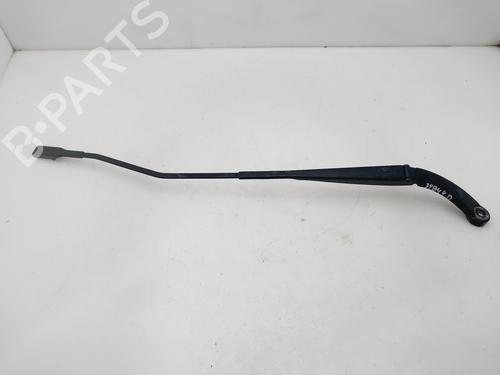 Used Front windshield wiper arm DACIA LODGY (JS_) [2012-2025]  30411673