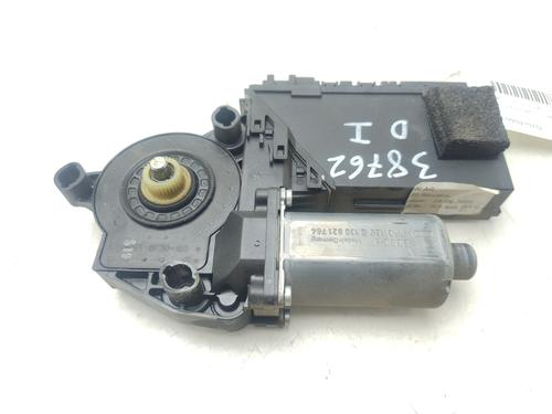 Motor do elevador de vidro frente esquerdo VW TOUAREG (7LA, 7L6, 7L7) 2.5 R5 TDI (174 hp) 30863380