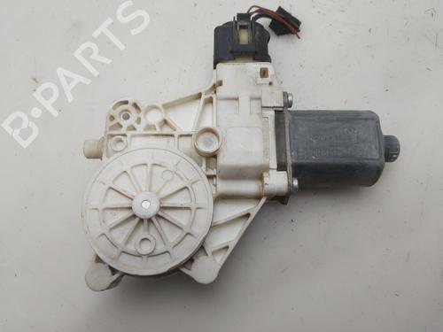 Left front window motor BMW 1 (F20) 114 d | BP38757596E21 - Image 4