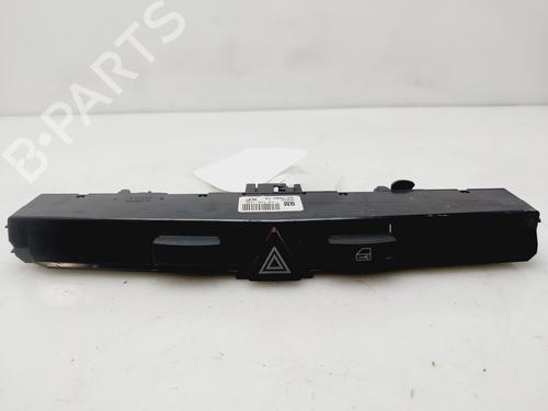 Used Warning switch OPEL ASTRA H (A04) [2004-2014]  32744435