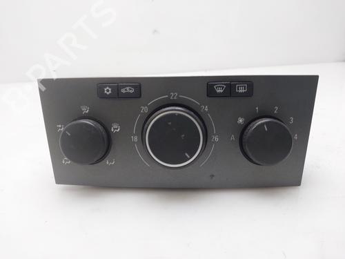 Used Climate control OPEL ASTRA H (A04) 1.7 CDTI (L48) (100 hp) 17645257