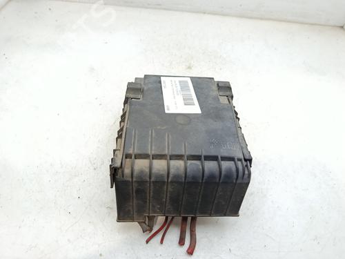 Used Fuse box Fuse box 37693572 37693572