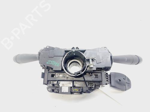 Steering wheel controls PEUGEOT 5008 II (MC_, MJ_, MR_, M4_) 1.5 BlueHDi 130 (MCYHZJ, MCYHZR, MCYHZX) | BP28123351E15 