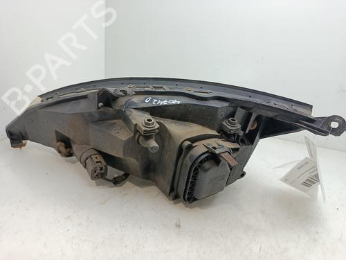 Right headlight FORD FOCUS I Saloon (DFW) 1.8 Turbo DI / TDDi | BP31914778C29 