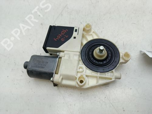 Used Right rear window motor RENAULT FLUENCE (L3_) 1.5 dCi (L30D, L30L, L306, L33F, L33L, L33M, L33V, L33W) (110 hp) 31708905