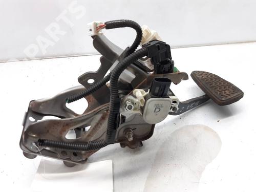 Used Break pedal Break pedal LEXUS IS III (_E3_) 300h (AVE30_, AVE30R) (223 hp) 8765767 8765767