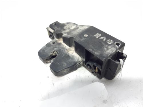 Used Tailgate lock CITROËN XSARA PICASSO (N68) 2.0 HDi (90 hp) 8337449
