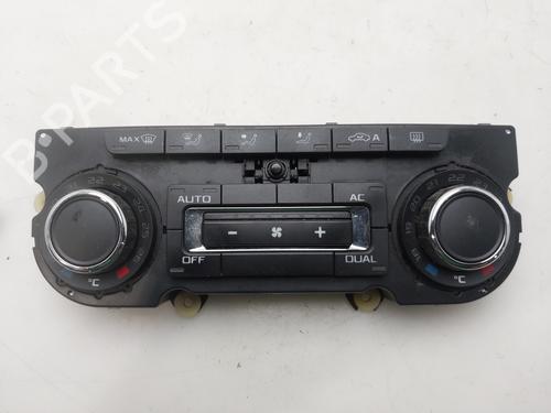 Used Climate control Climate control SKODA SUPERB II (3T4) 2.0 TDI 16V (140 hp) 36069276 36069276