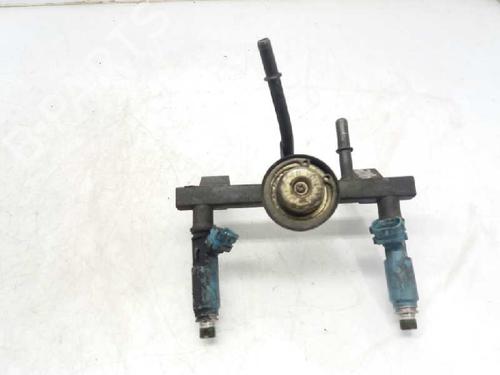 Used Injection rail MAZDA RX-8 (SE, FE) 1.3 (FE103, SE3P) (192 hp) 2990182
