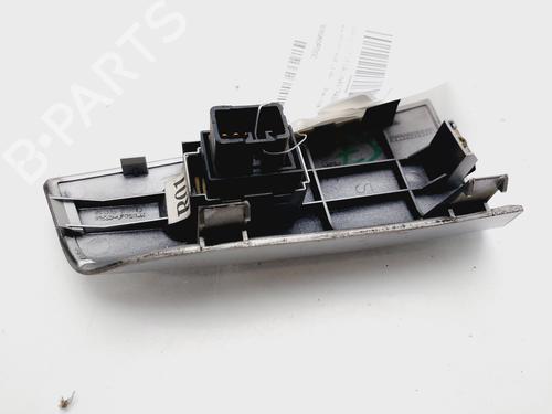 Left rear window switch KIA SPORTAGE II (JE_, KM_) 2.0 CRDi 4WD | BP18344872I29 