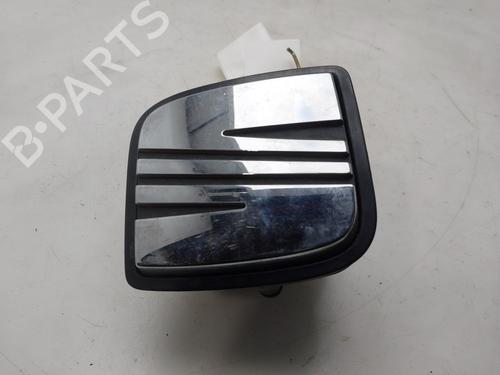 Used Tailgate handle Tailgate handle SEAT IBIZA III (6L1) [2002-2009] 33928965 33928965