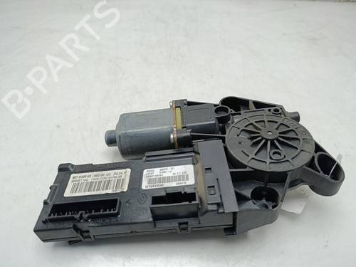 Used Left front window motor Left front window motor RENAULT MEGANE III Grandtour (KZ0/1) [2008-2016] 39993269 39993269