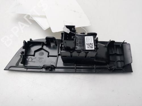 Right rear window switch SKODA SCALA (NW1) | BP33619928I28 - Image 4