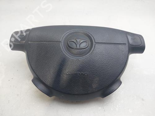 Used Driver airbag CHEVROLET LACETTI (J200) 1.6 (109 hp) 17647178
