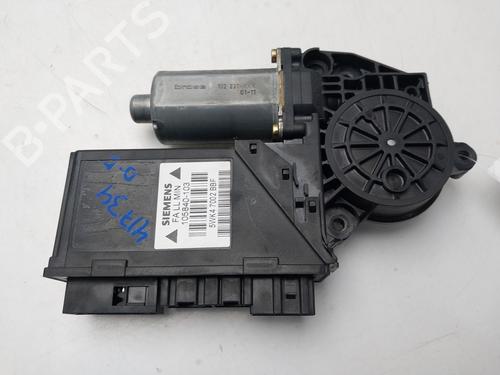 Used Left front window motor Left front window motor AUDI A4 B6 (8E2) 1.9 TDI (130 hp) 35944623 35944623