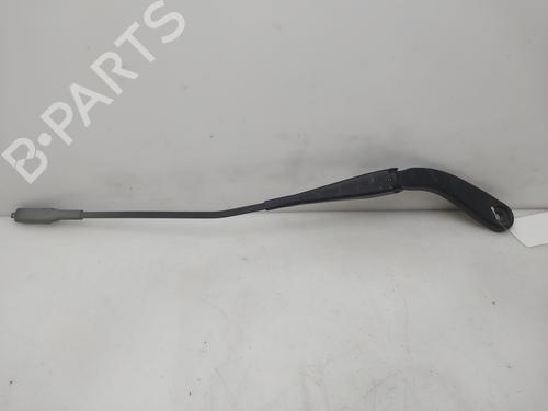 Used Front windshield wiper arm Front windshield wiper arm 38156658 38156658