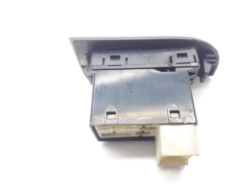 Left rear window switch HYUNDAI TRAJET (FO) 2.0 CRDi | BP12409863I29 
