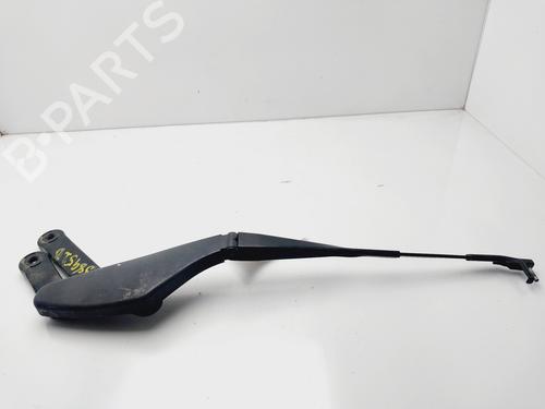 Used Front windshield wiper arm MERCEDES-BENZ S-CLASS (W220, V220) S 500, S 500 L (220.075, 220.175, 220.875) (306 hp) 32012417