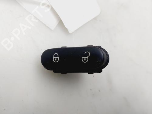 switch-seat-leon-1p1-2005-2006-2007-2008-2009-2010-2011-2012-2013-31847403 main image