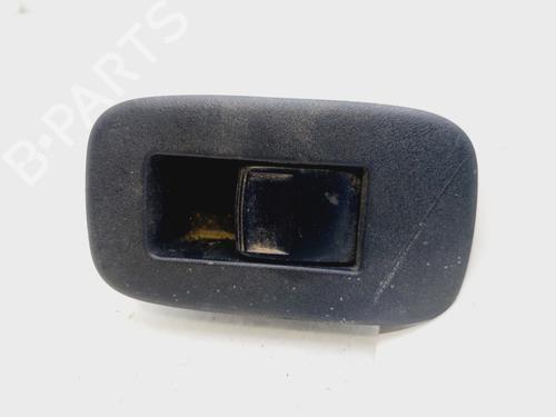 Used Right rear window switch TOYOTA AURIS (_E15_) [2006-2013]  31978981
