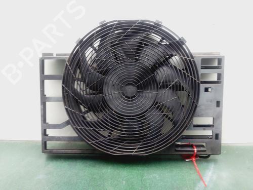 Used Radiator fan Radiator fan 37032177 37032177