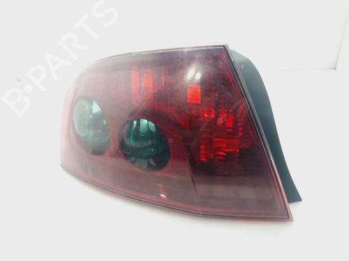 Used Left taillight PEUGEOT 407 (6D_) 2.0 (6DRFNB, 6DRFNE) (136 hp) 30300343