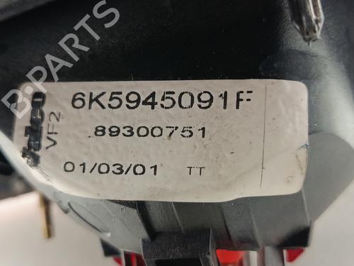 Achterlicht kofferdeksel achterklep links SEAT CORDOBA (6K1, 6K2)  | BP29850663C79 