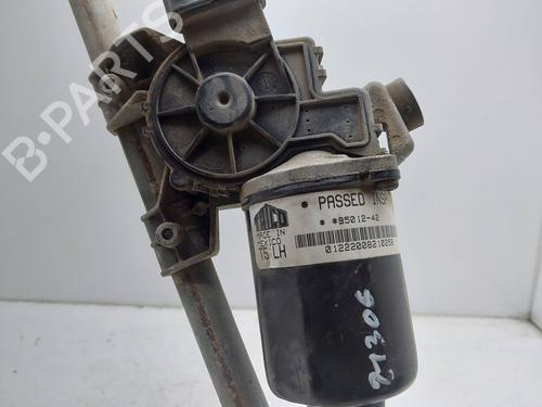 Front wiper motor LAND ROVER DISCOVERY III (L319) 2.7 TD 4x4 | BP16784948M29 