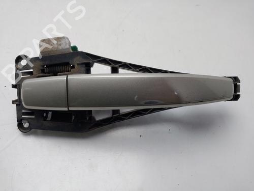 front-right-exterior-door-handle-opel-corsa-d-s07-2006-2007-2008-2009-2010-2011-2012-2013-2014-2015-33015362 main image