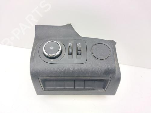 Commande de phare OPEL COMBO Box Body/MPV (X12) [2012-2026]  32986290